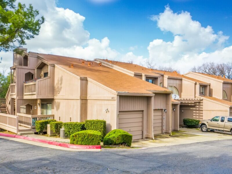 Shadowbrook Apartments