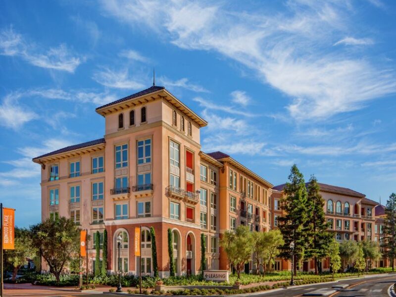 Redwood Place Apartment Homes