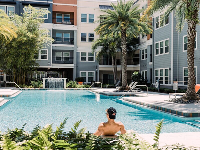 Grady Square Apartments