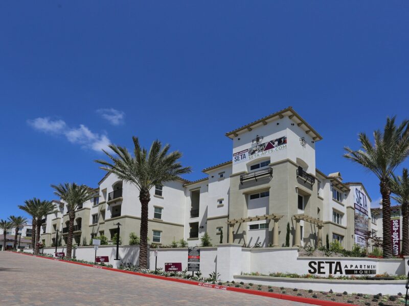 Seta Apartments
