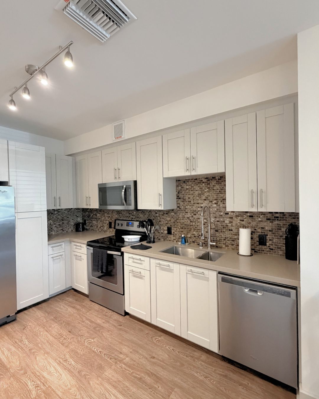 Vora-East-4